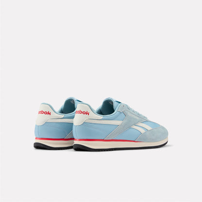 Reebok World 70