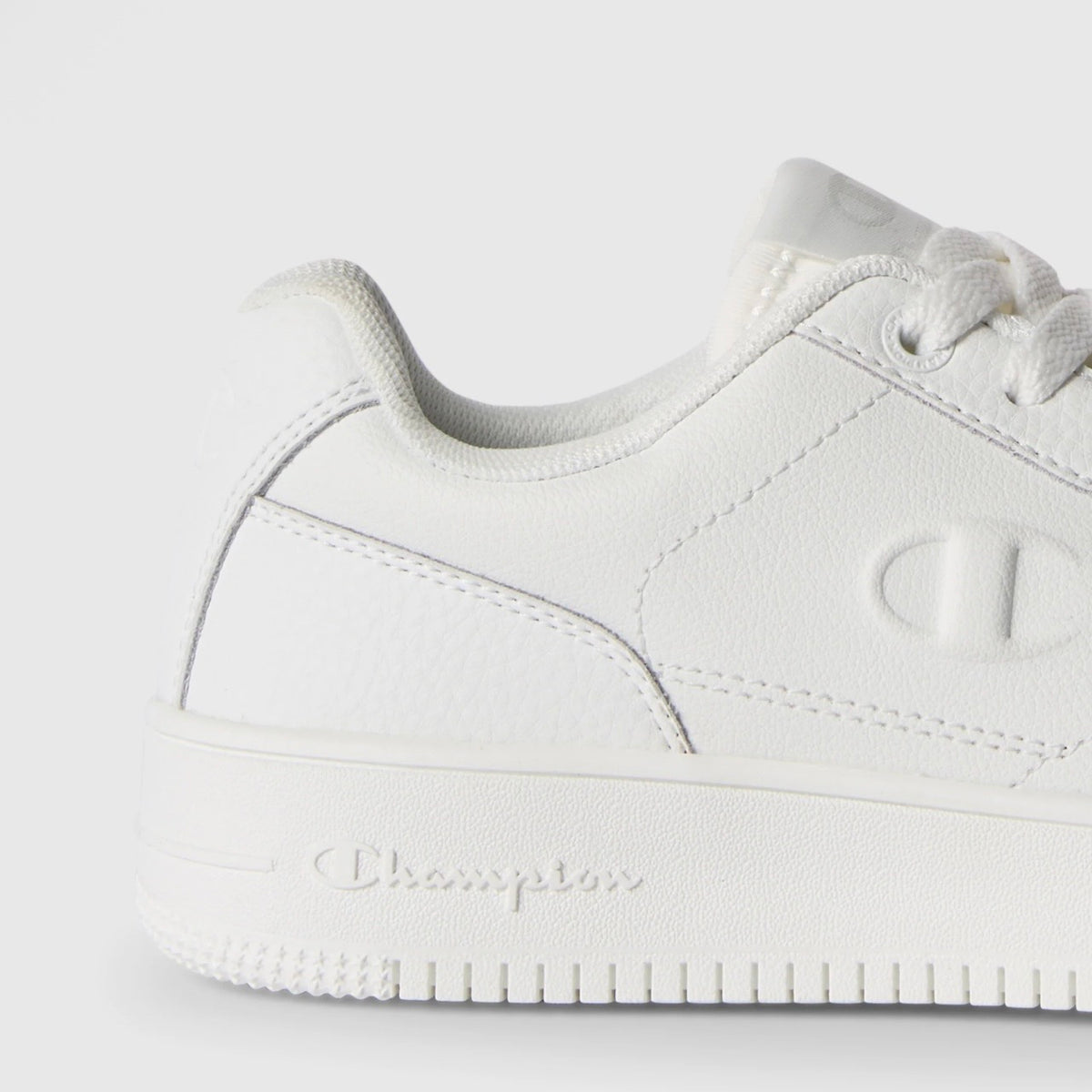 Champion RD18 LOW